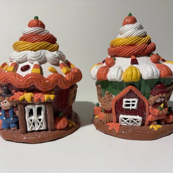 2 Pc Valerie Parr Hill Handmade Illuminated Fall Harvest Cupcake House Cottages - Picture 2 of 16